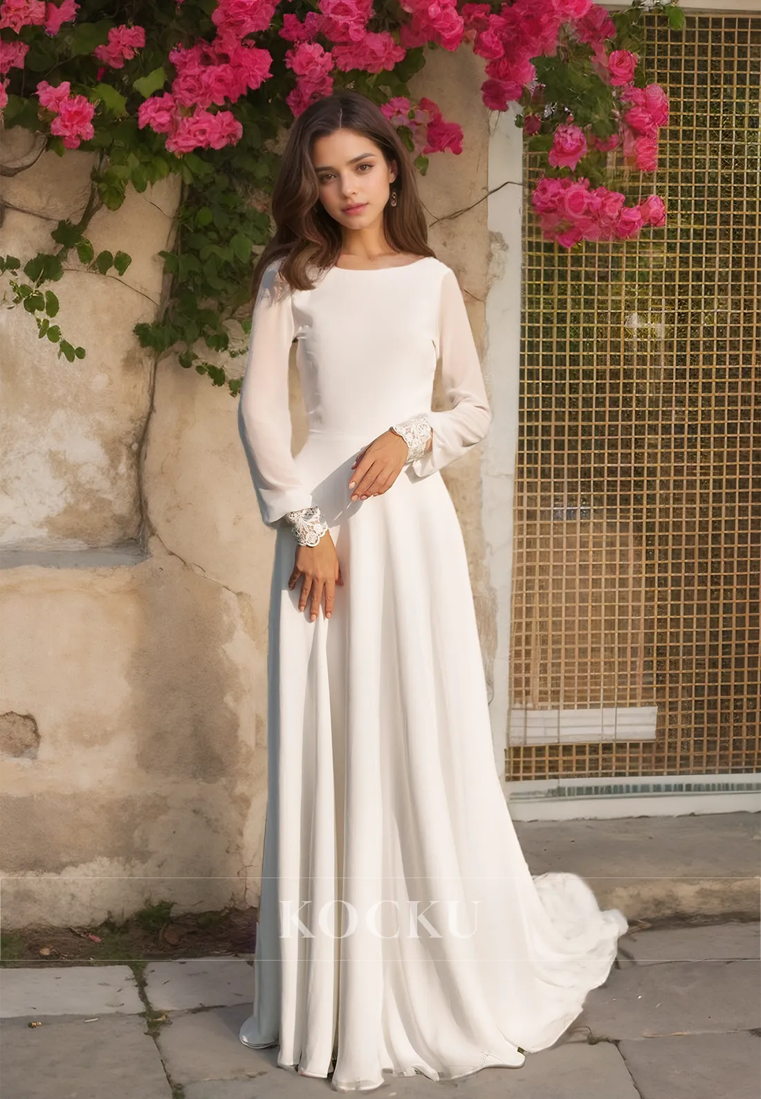 A-Line Scoop Neck Long Sleeves Beach Wedding Dress Pleats Chiffon Boho Bridal Dress with Sweep Train