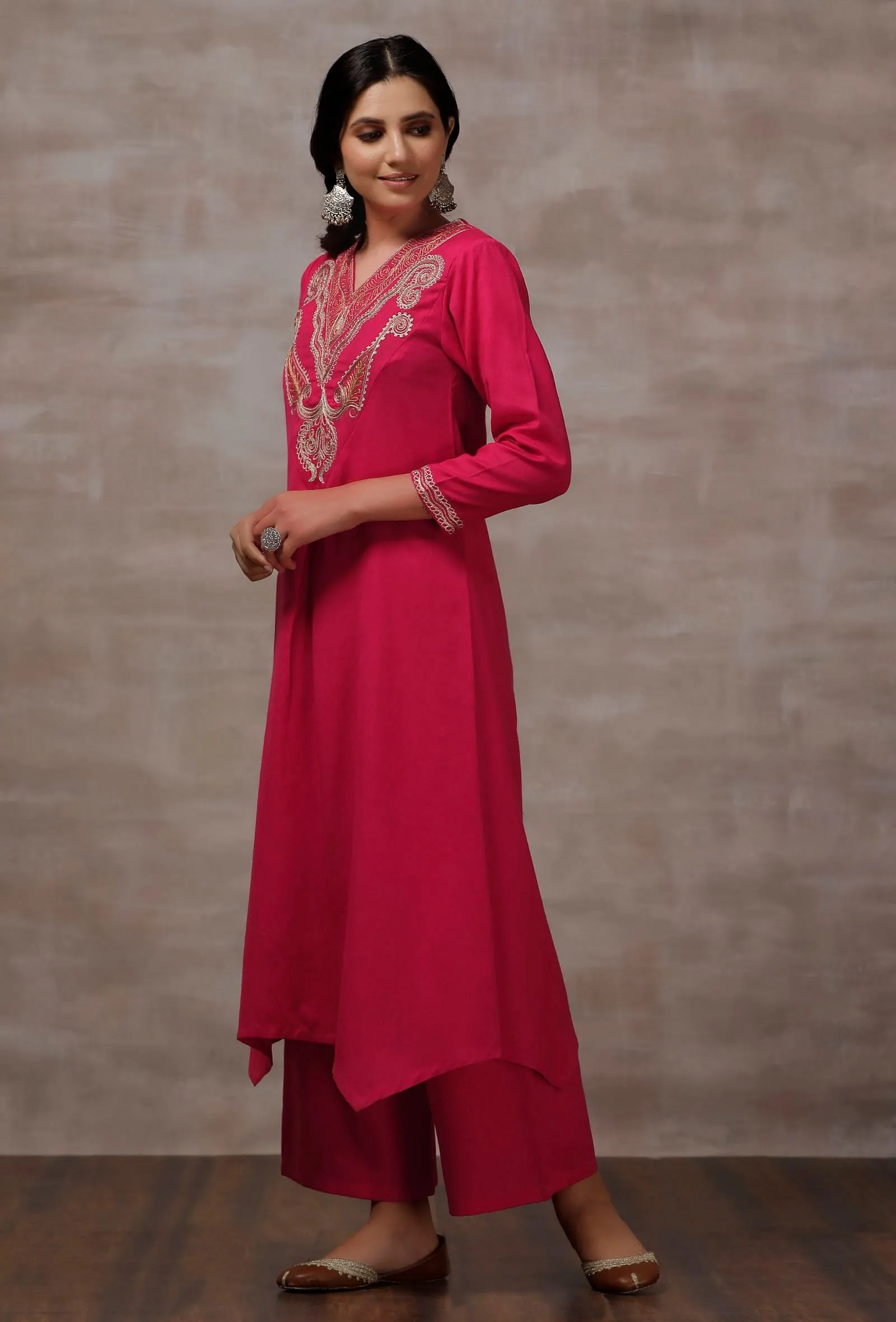 Mahnoor Fuchsia Asymmetrical Woollen Kurta